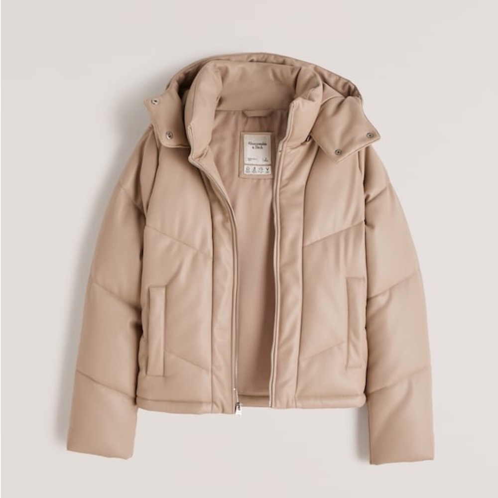 NWT Abercrombie & Fitch Vegan Leather Crop Puffer Jacket Beige M - Picture 2 of 12